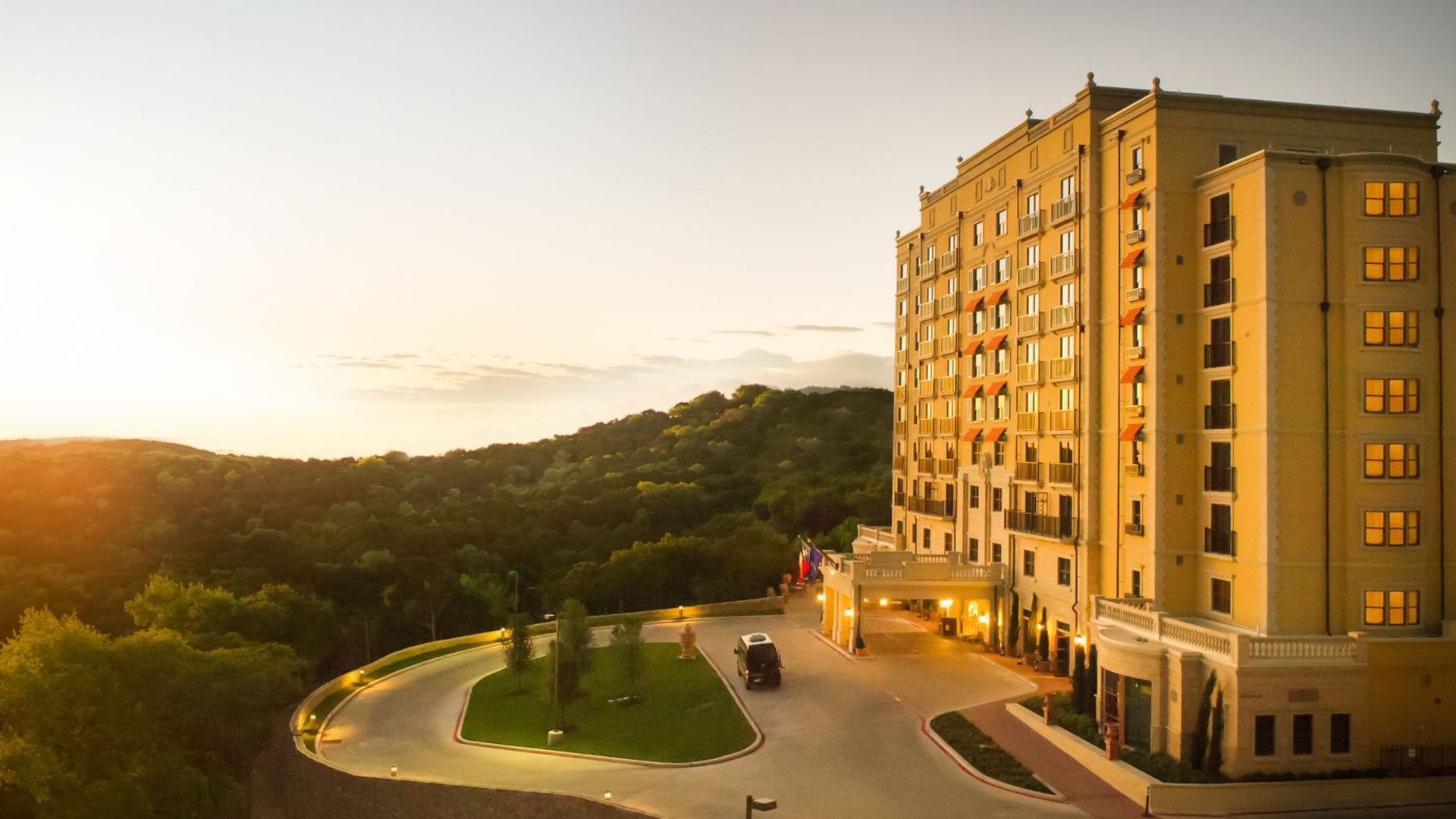 4 Star Hotels & Resorts